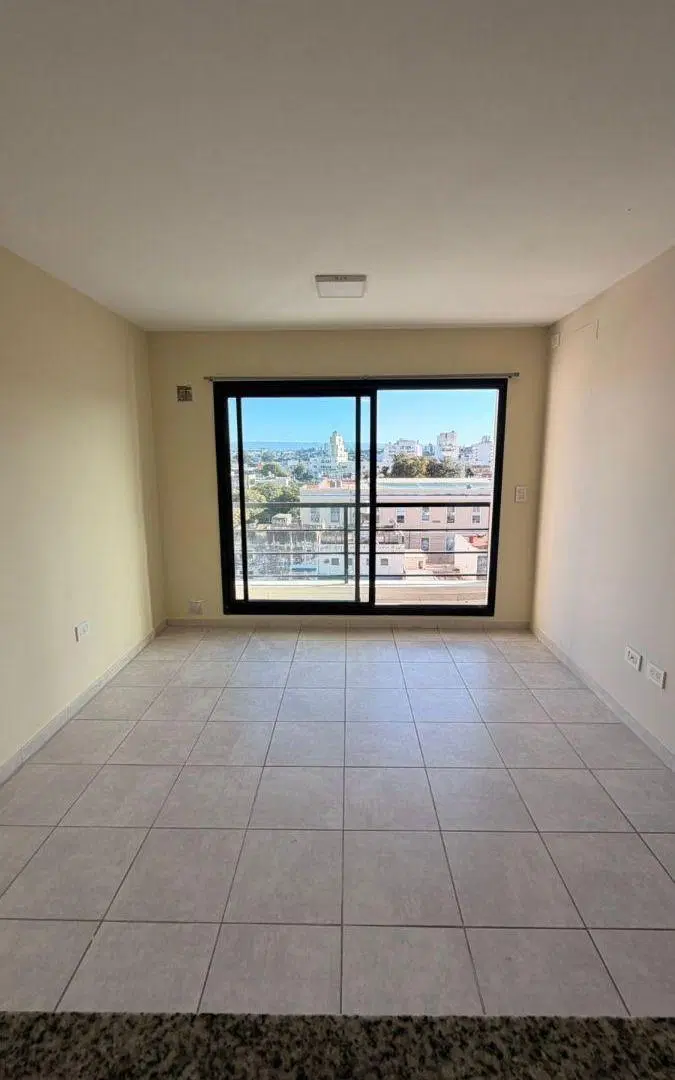 Departamento 1 dormitorio con balcon y amenities.- 2