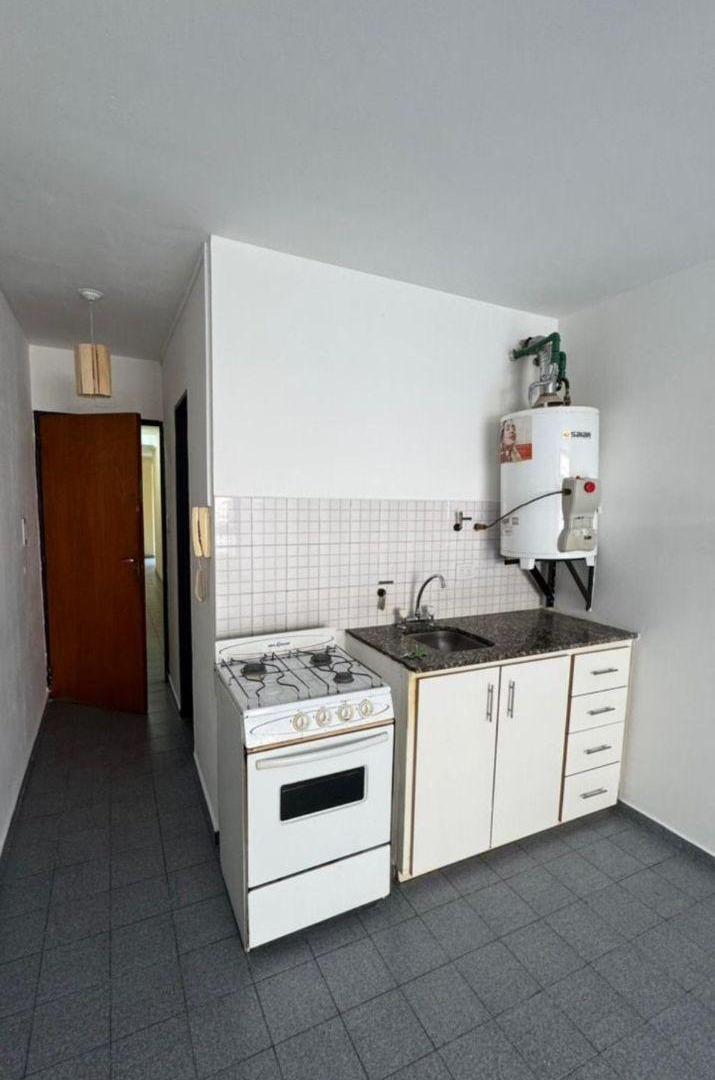 Foto de Departamento monoambiente, zona Patio Olmos-, imagen 1