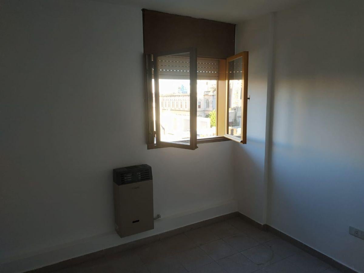 Foto de Oportunidad, departamento 3 dormitorios, zona centro, apto credito, imagen 4