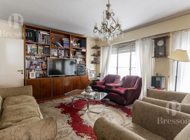 Departamento en  venta en torre de categoría con cochera fija y seguridad - Retiro 4
