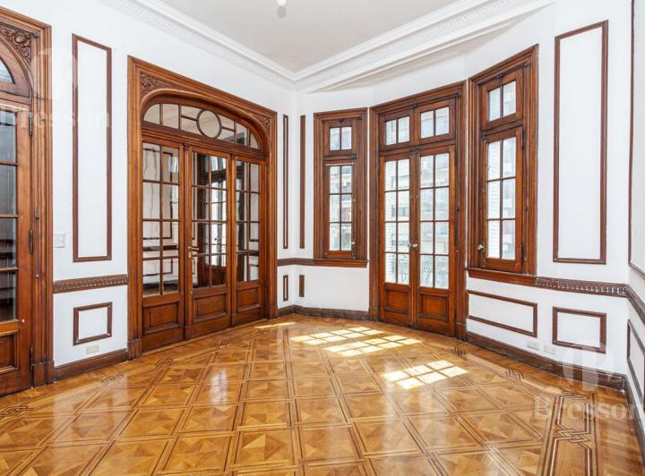 Oficina en  Edificio Francés - Barrio Norte  Córdoba 1800 2