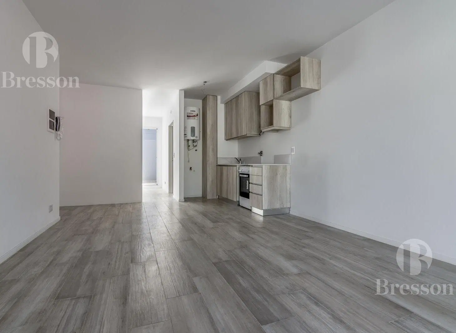 Departamento a estrenar con balcón, patio y parrilla 5