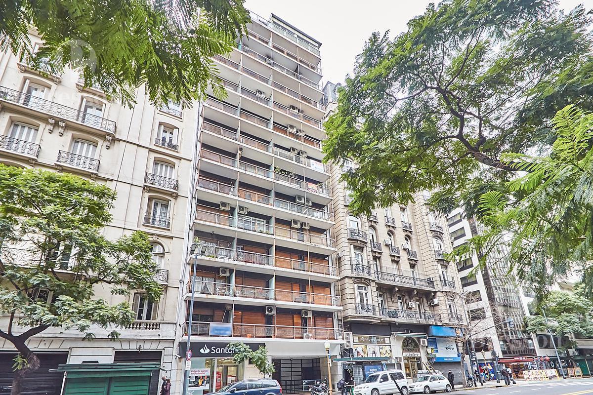 Monoambiente reciclado a estrenar en Retiro con baulera