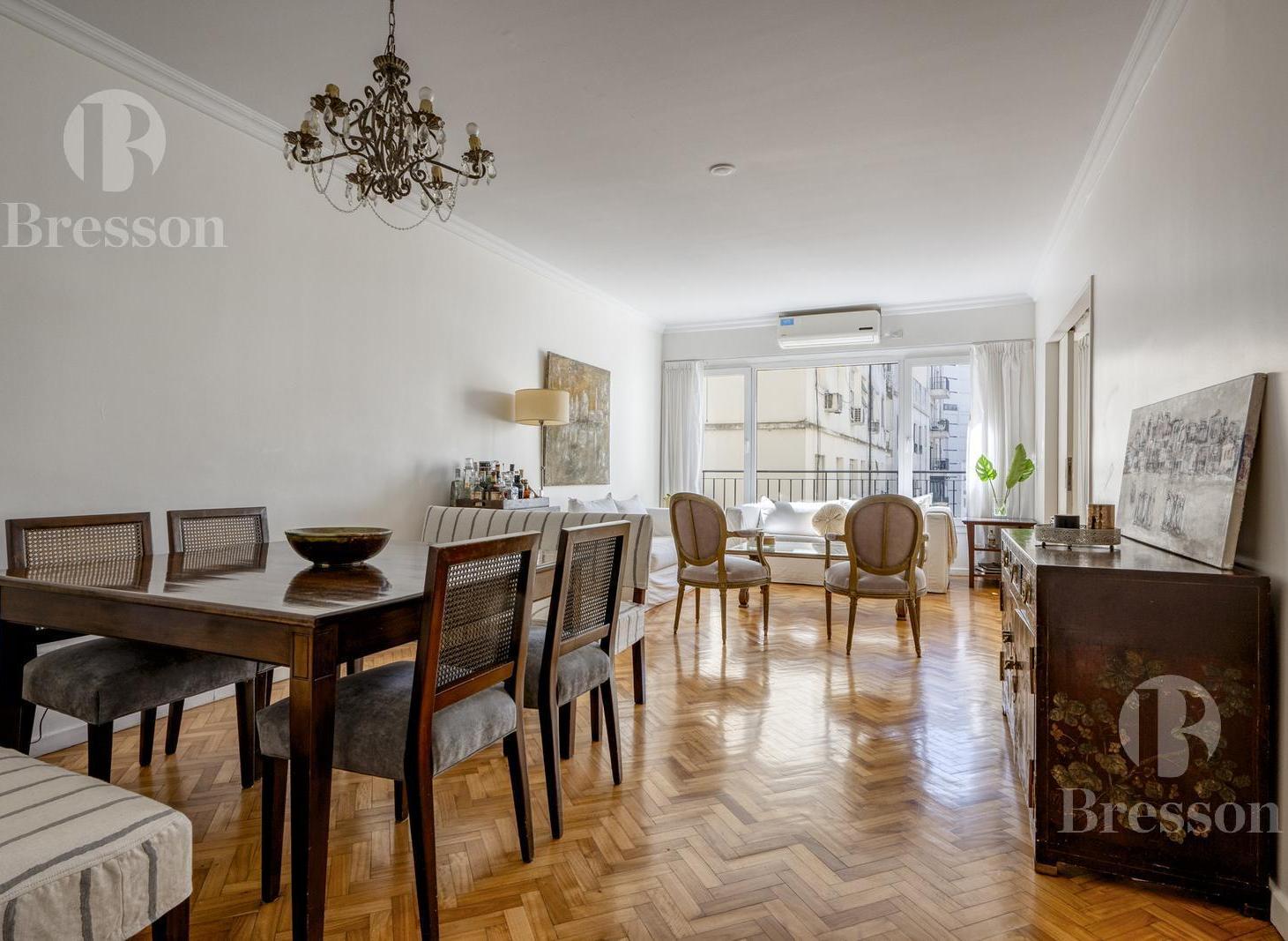 Departamento en venta 5 ambientes, con cochera fija en Retiro.