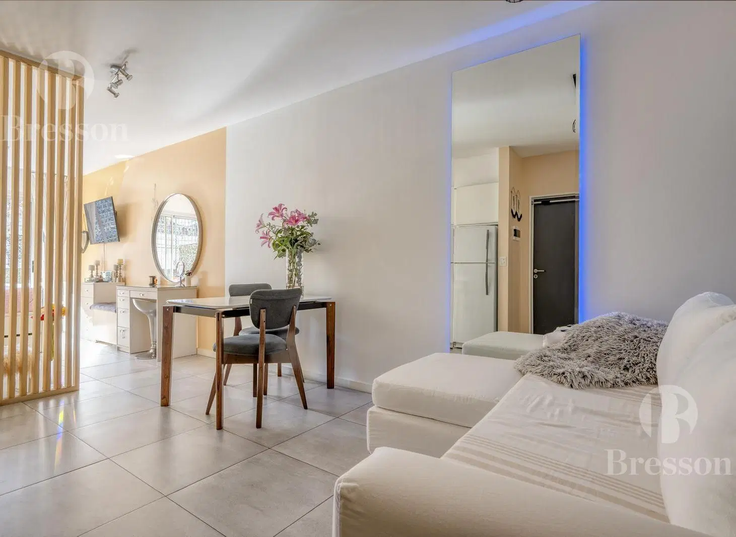 Luminoso monoambiente con amenities. 1