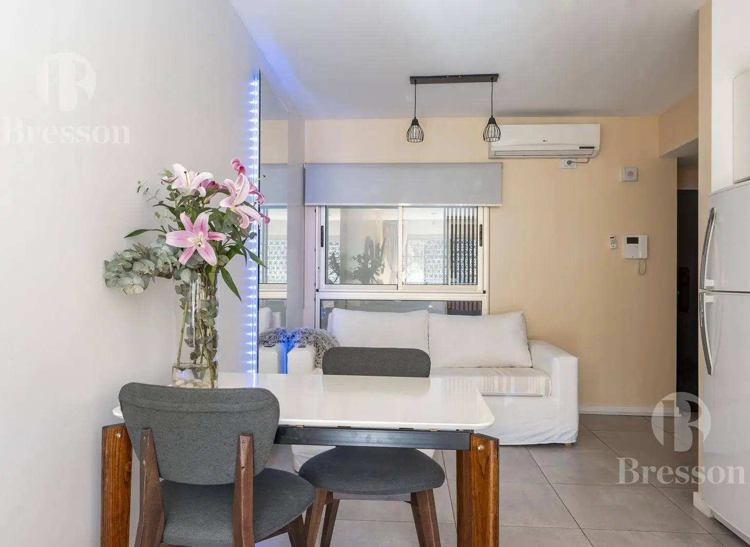Luminoso monoambiente con amenities. 3