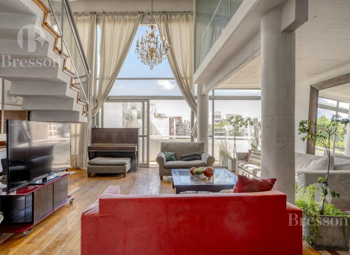 Triplex con pileta propia en Palermo