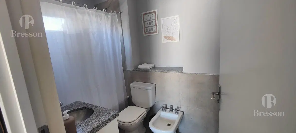 Departamento monoambiente amoblado a nuevo con balcón y terraza propia - Barrio Norte 2