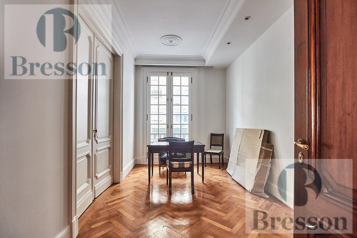 Foto de Departamento venta y alquiler francés - Recoleta Av Las Heras y, imagen 3