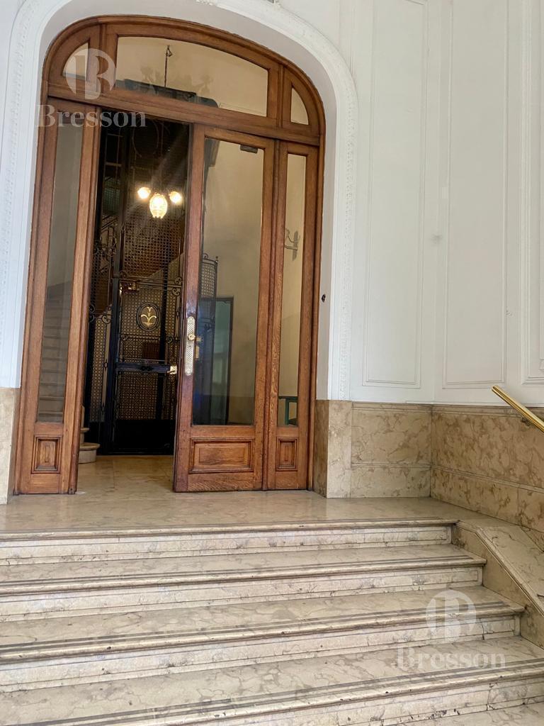 Foto de Oficina en Santa Fe y Callao. Edificio emblemático., imagen 2