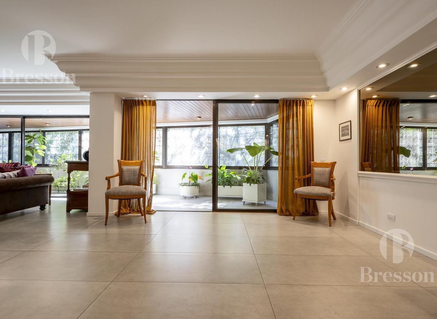 Foto de Venta Piso de 5 ambientes con patio propio, balcón aterrazado y cochera, imagen 5