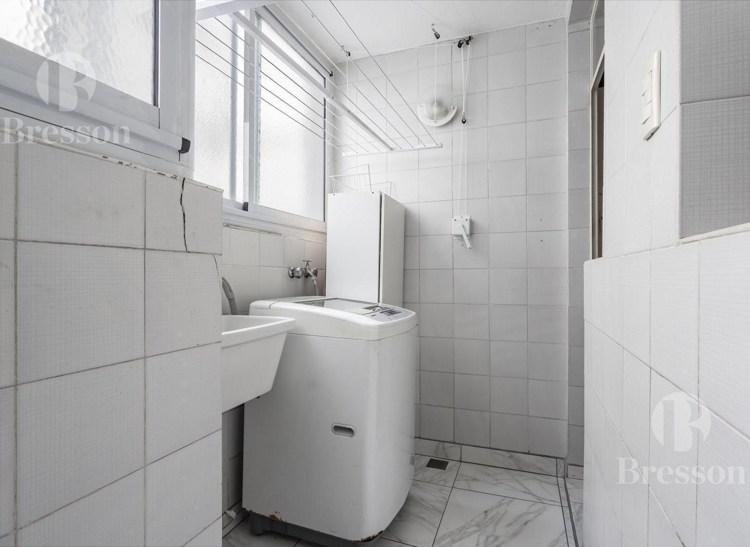 Foto de Plaza Las heras. Semipiso en venta 3 dormitorios con dep a pulmón, imagen 5