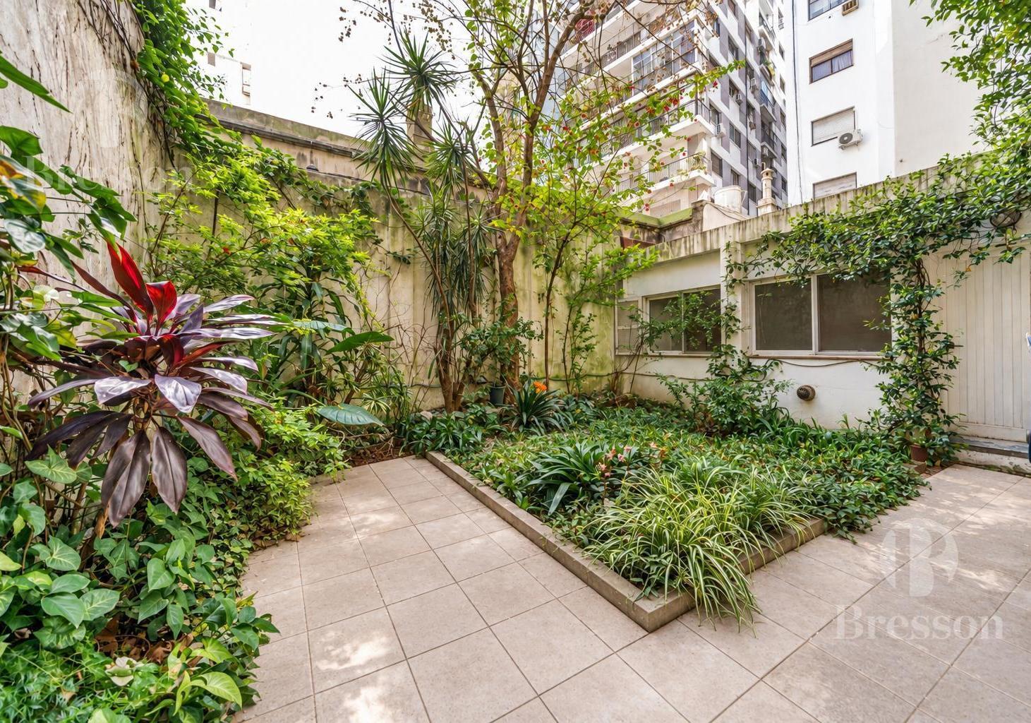 Foto de Venta departamento botánico con patio, imagen 1