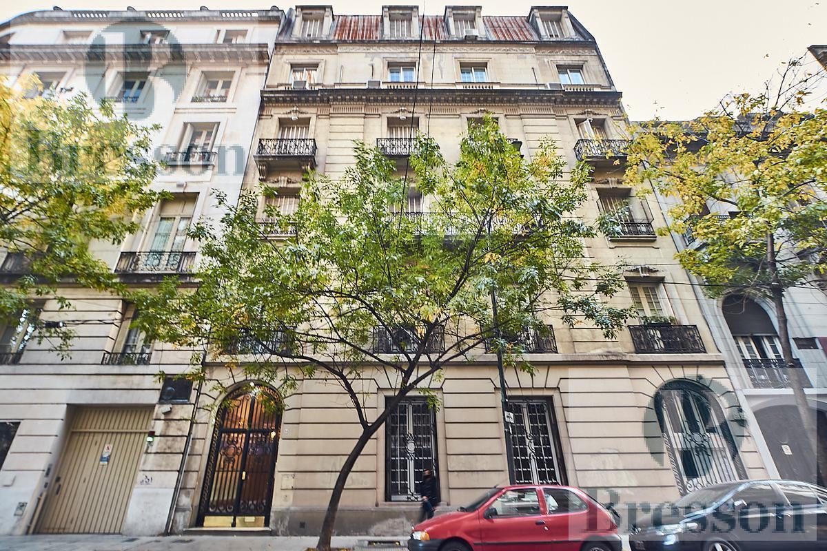 Foto de Departamento venta y alquiler francés - Recoleta Av Las Heras y, imagen 2