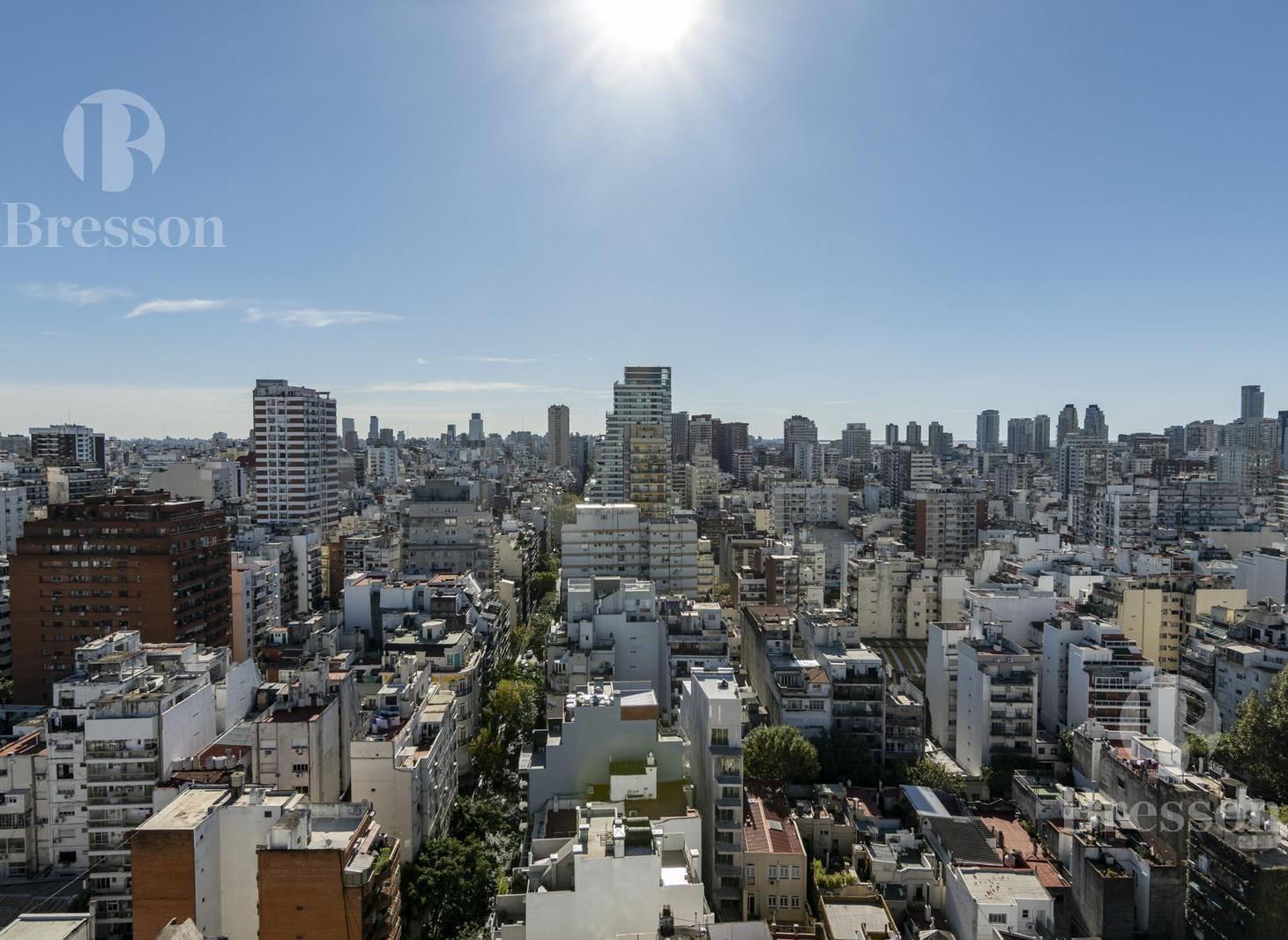 Foto de Duplex muy alto y luminoso en Recoleta - Beruti 2600, imagen 2
