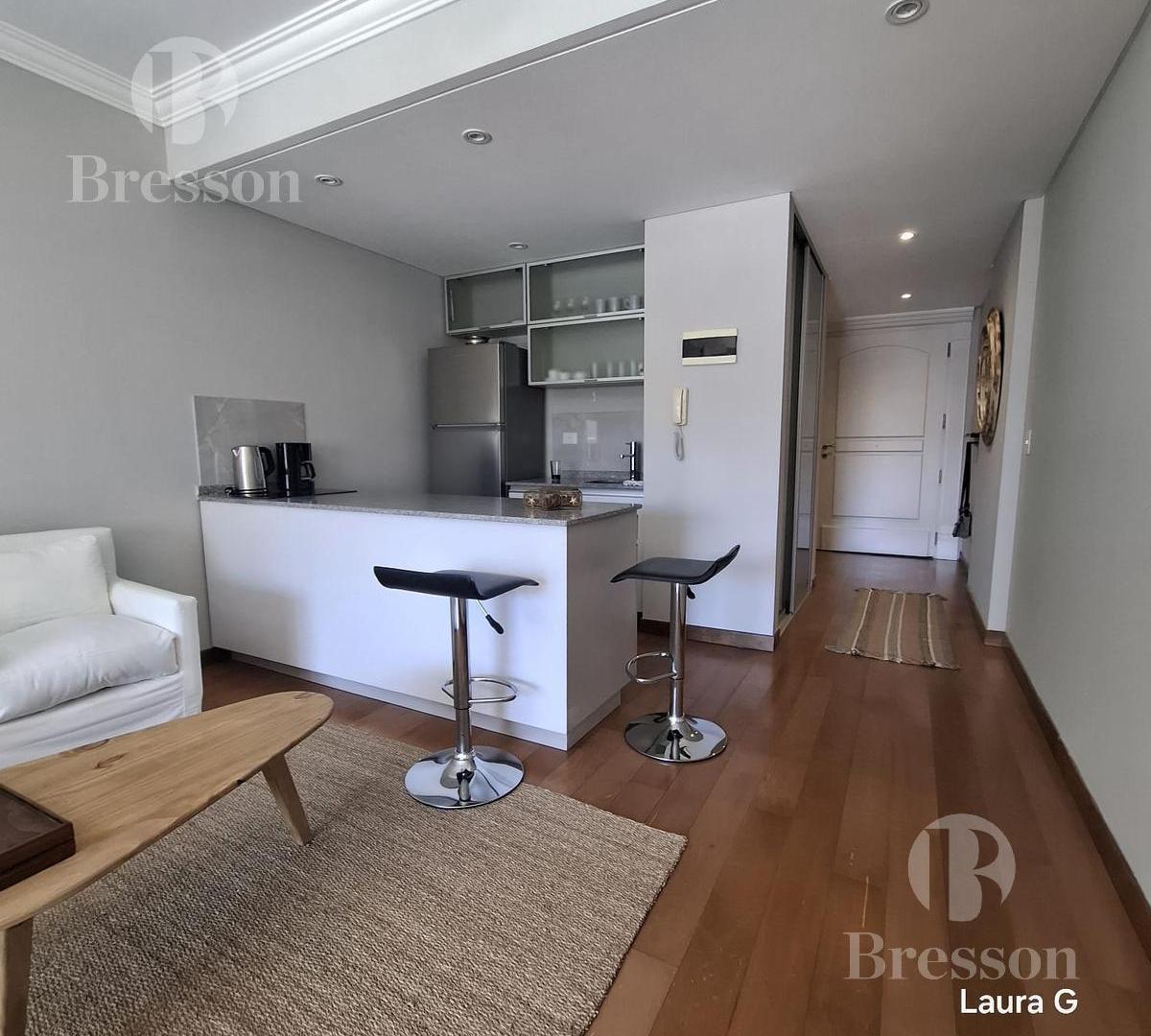 Foto de Monoambiente con balcón y cochera. Equipado., imagen 5