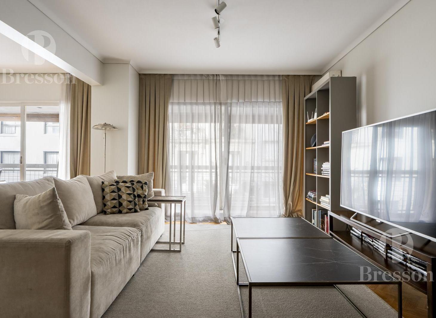 Foto de Departamento en venta de 4 ambientes con dependencia y cochera en, imagen 4
