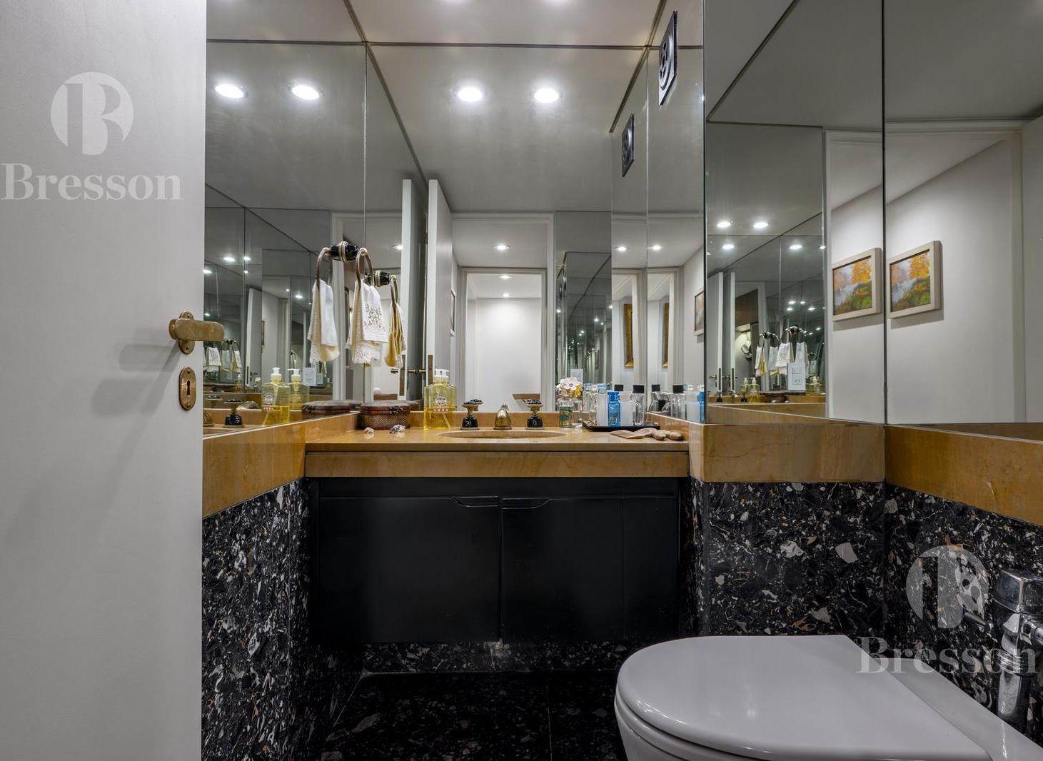 Foto de Venta departamento en Recoleta – 4 dormitorios, patio propio, cochera, imagen 4