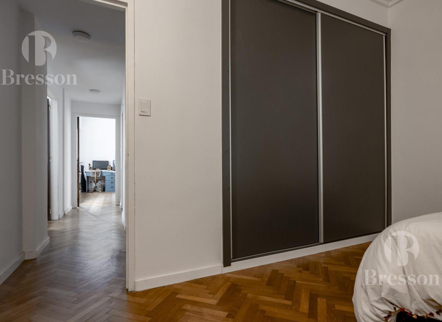 Foto de Departamento 3 ambientes a nuevo - Edificio de categoria Juncal 800, imagen 3