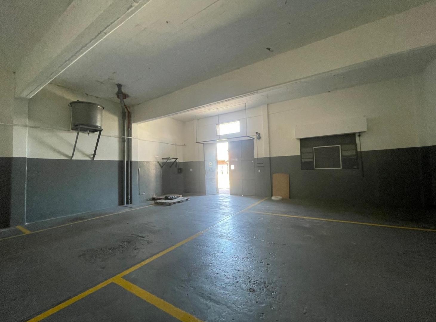 VENTA en BLOQUE Local y 4 deptos San Martín