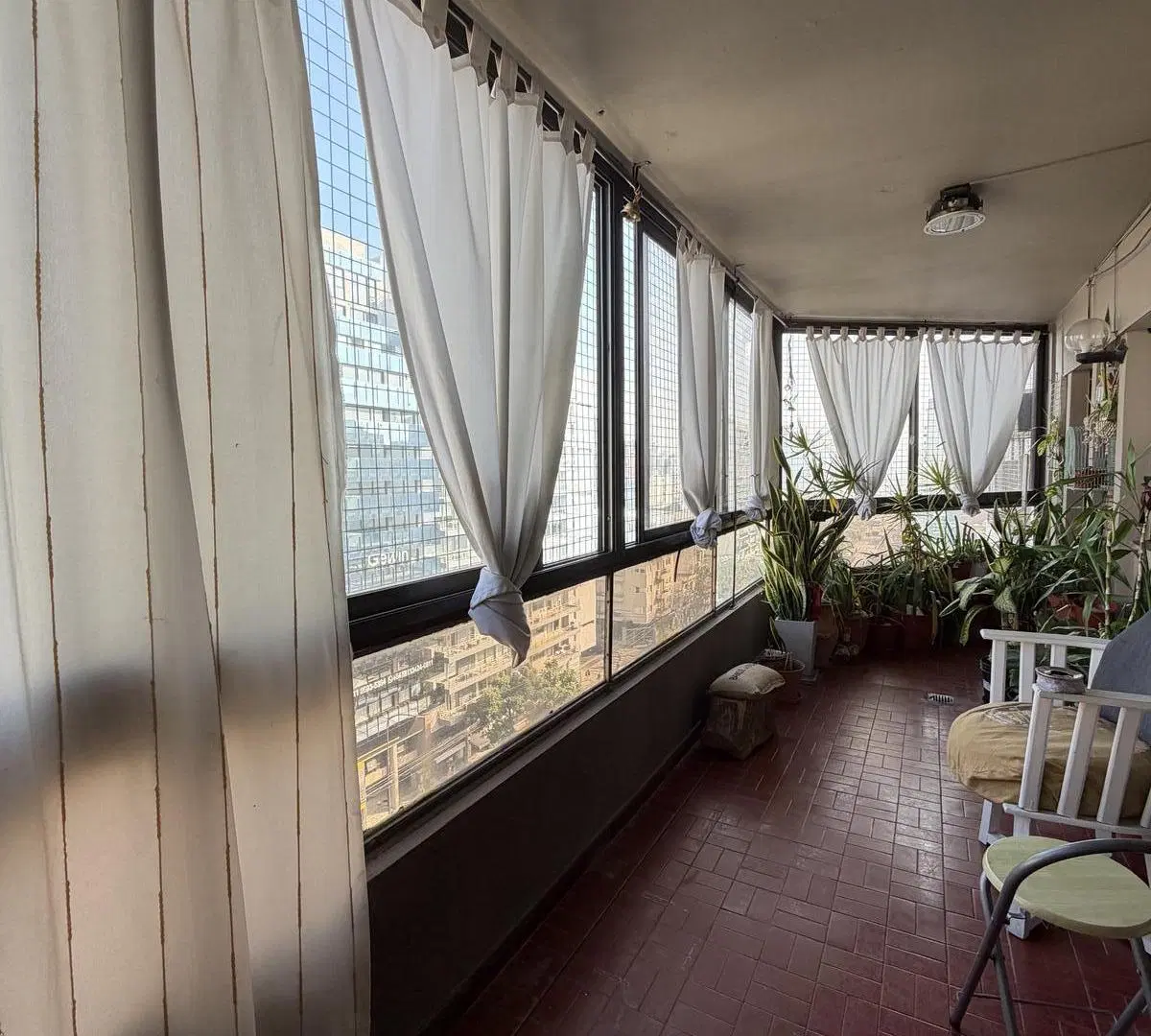 VENTA 4amb c/depen Juan Azurduy y Av Cabildo 5