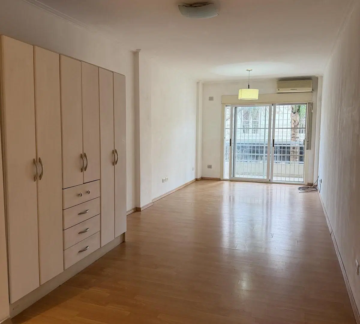 ALQUILER monoambiente R. Naon 3500 2