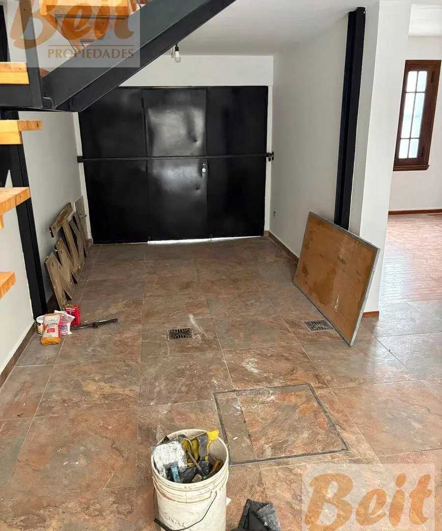 ALQUILER CASA apto profesional Lugones 4900 5