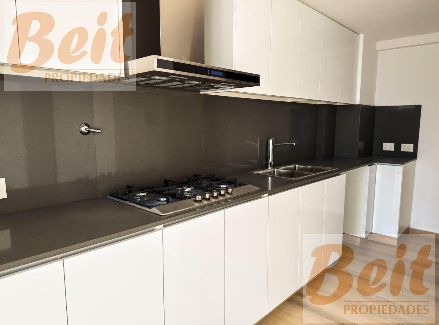 Foto de VENTA piso de 4amb rivera 3200 - COGHLAN, imagen 2
