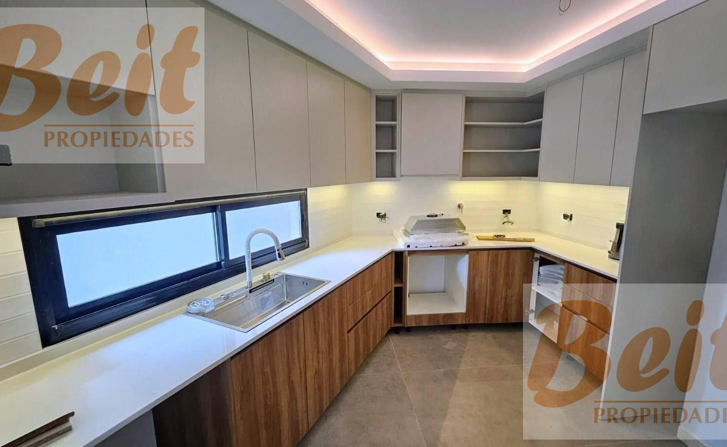 Foto de VENTA CASA 4amb coch ESTRENAR italia 4000 Munro, imagen 4