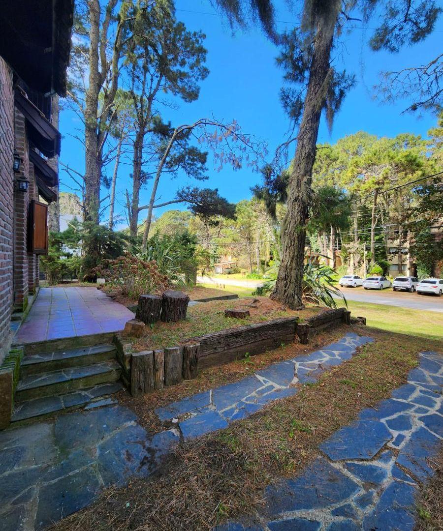 Foto de LOTE con CASA - AV. 2 al 400 - ZONA COMERCIAL - OPORTUNIDAD DE, imagen 3