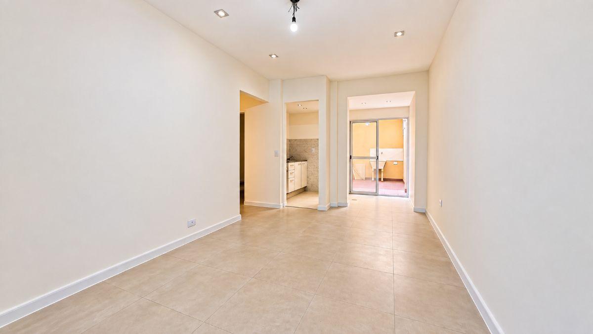 Foto de Departamento en Venta de 43 m² en San Cristóbal - 2 Amb. con patio, imagen 4
