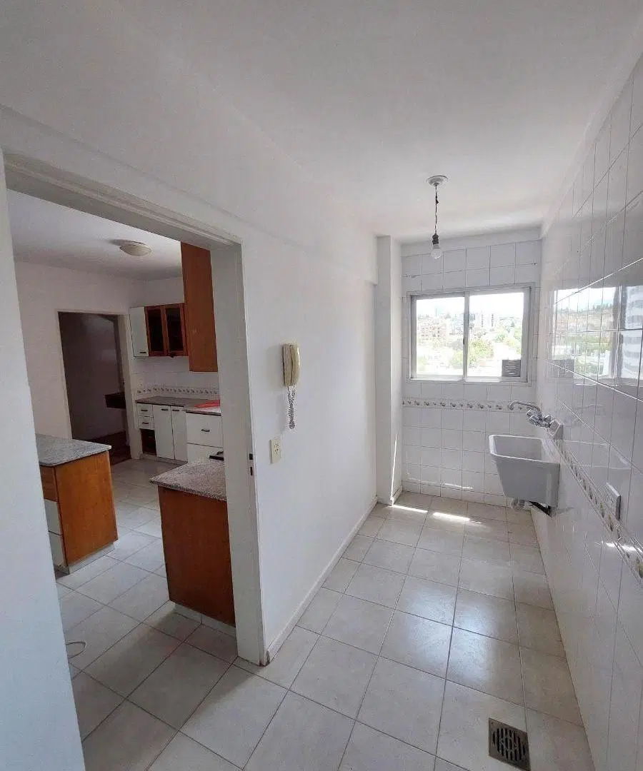 Departamento en alquiler , 3 dormitorios con cochera 3