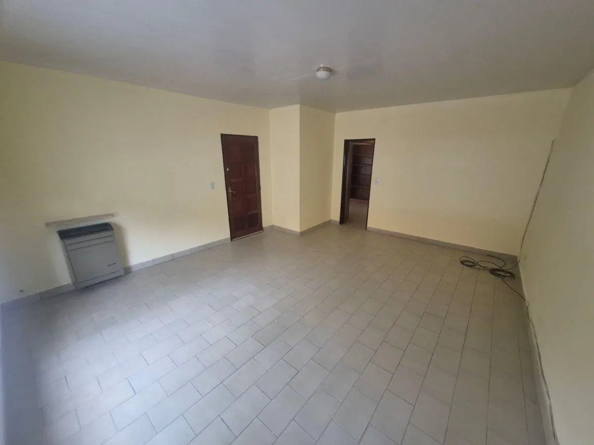 Casa en venta, 2 dormitorios, barrio Maria Auxiliadora 4