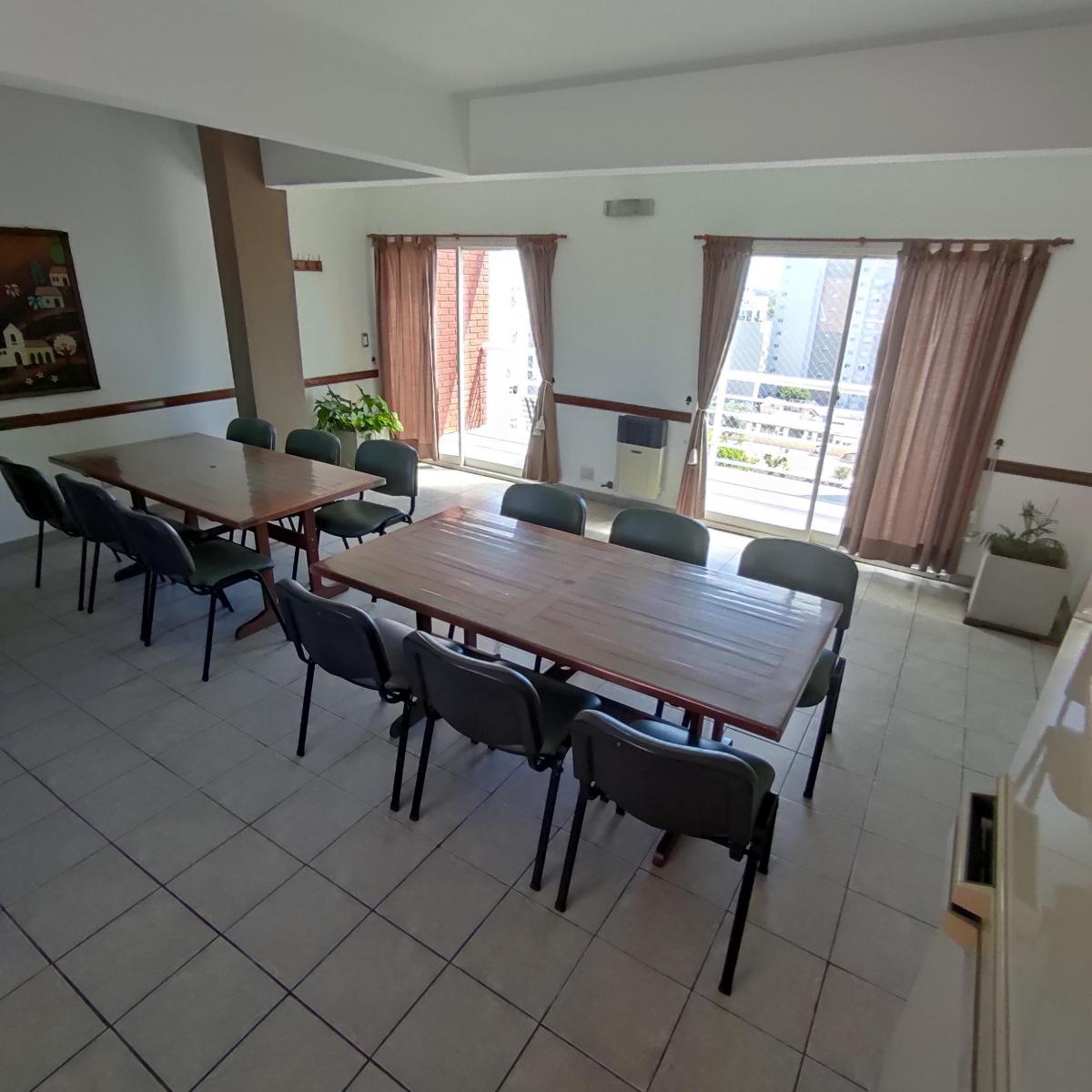 Departamento 2 Ambientes con Cochera Moron 3