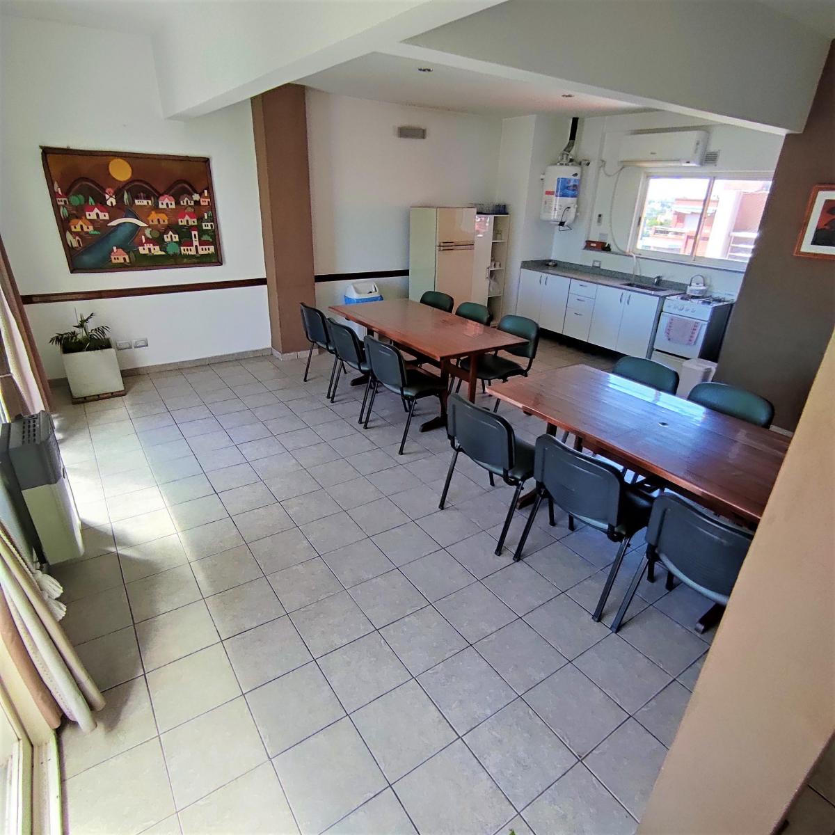 Departamento 2 Ambientes con Cochera Moron 4