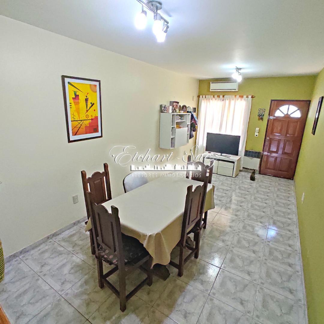 Foto de VENTA/PERMUTA TRIPLEX 4 AMB CON COCHERA Y PATIO – RAMOS MEJIA, imagen 5