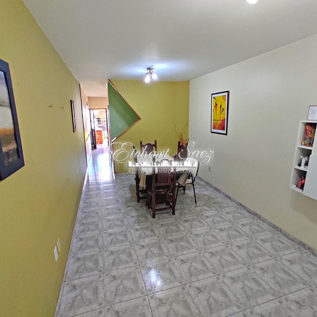 Foto de VENTA/PERMUTA TRIPLEX 4 AMB CON COCHERA Y PATIO – RAMOS MEJIA, imagen 2