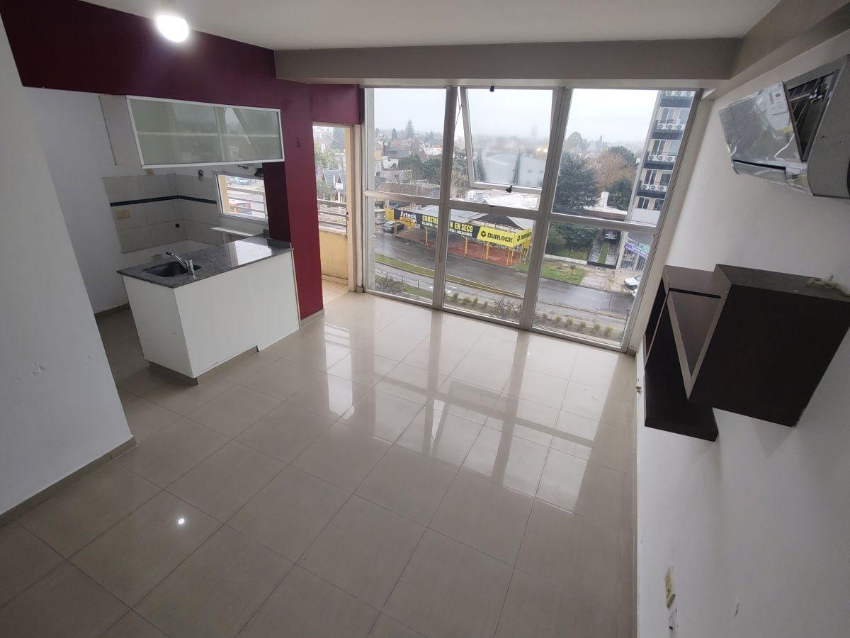 Venta Departamento 2 Ambientes con Cochera en Haedo
