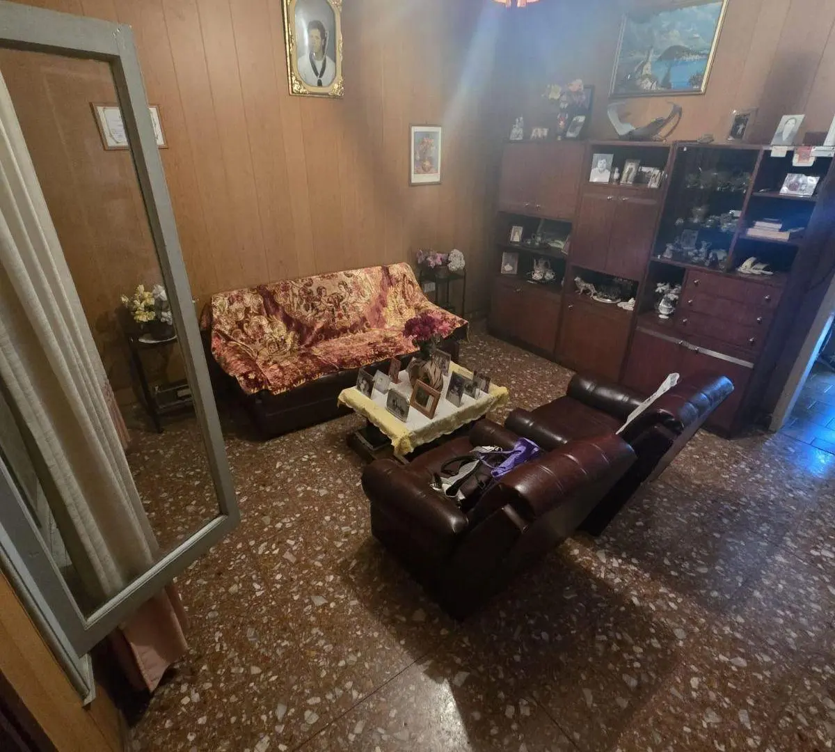 CASA 4 AMB A ACTUALIZAR EN RAMOS MEJIA 2