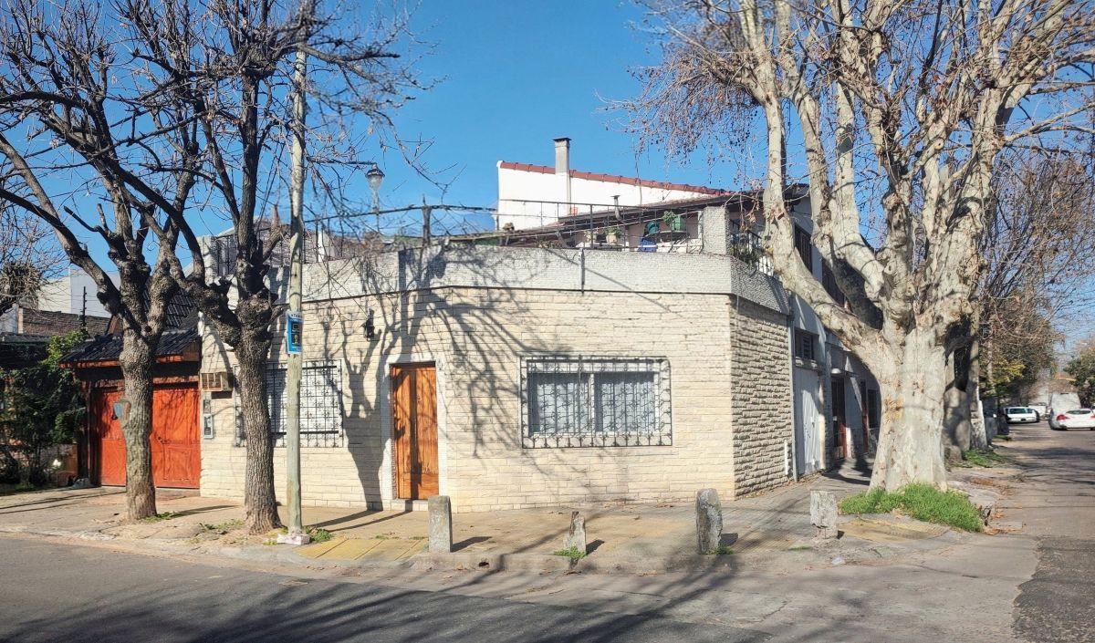 Foto de RAMOS MEJÍA. CASA 4 AMBIENTES EN PARCELA PROPIA CON TERRAZA Y QUINCHO!, imagen 2