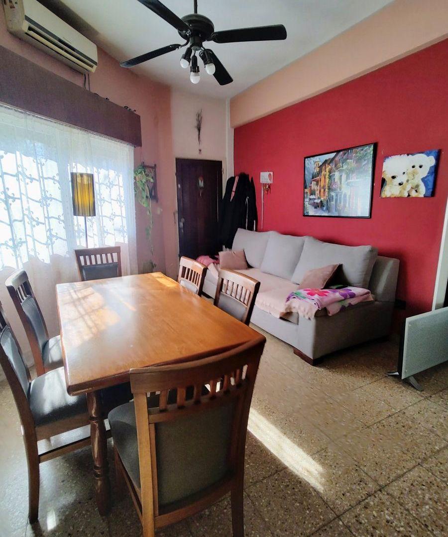 Foto de RAMOS MEJÍA. CASA 4 AMBIENTES EN PARCELA PROPIA CON TERRAZA Y QUINCHO!, imagen 3