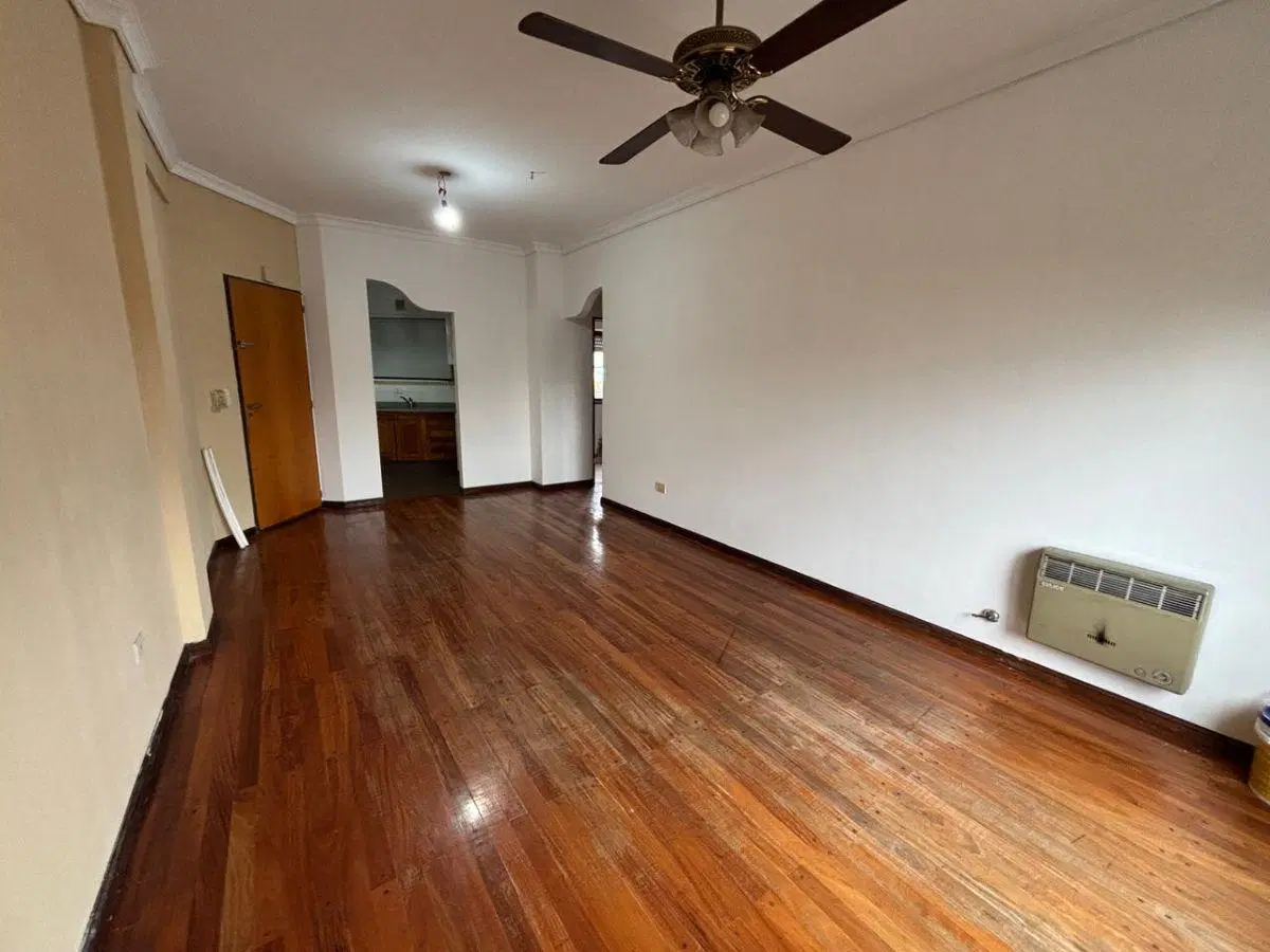 ALQUILER DEPARTAMENTO 3 AMB. CON BALCÓN EN RAMOS MEJÍA 4