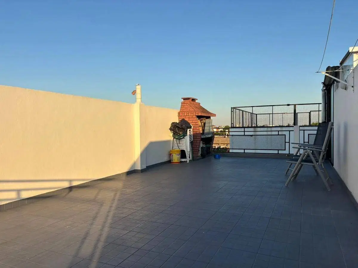 Venta Departamento 2 Dormitorios Ramos Mejía Con Cochera 2
