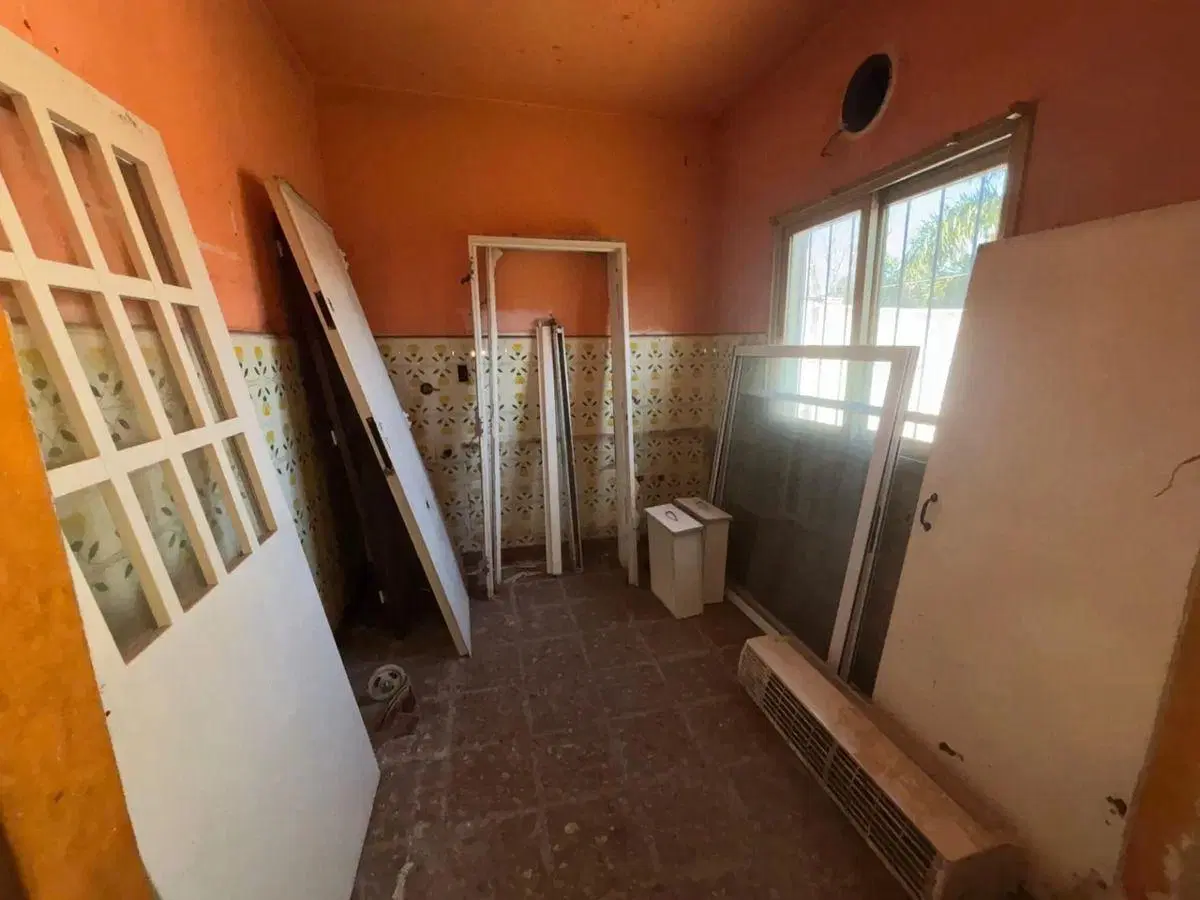 Venta Depósito Ciudadela Con Cochera 4