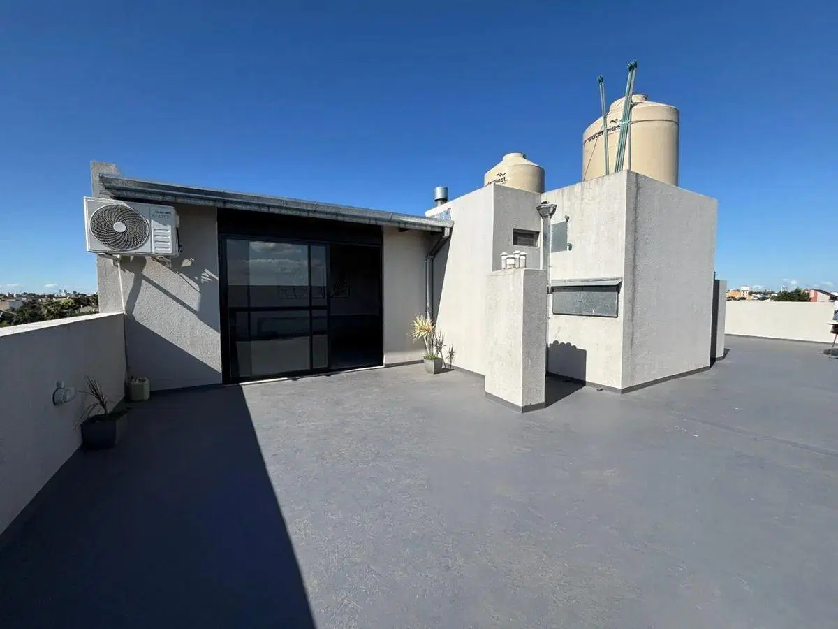 Venta Departamento Villa Luzuriaga 8