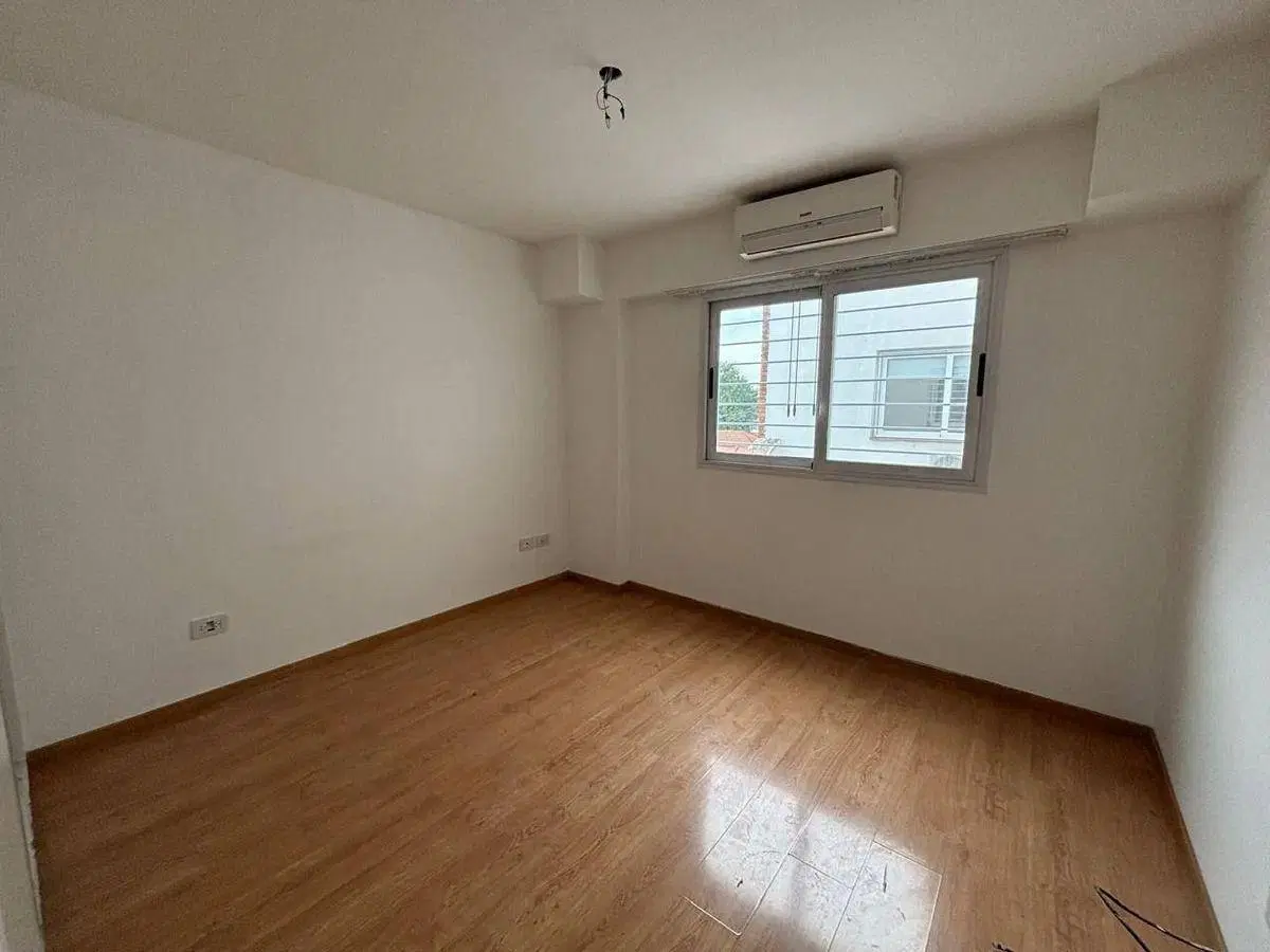 Venta Departamento Haedo 4