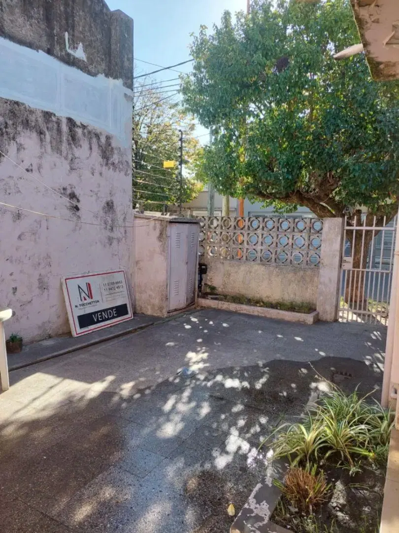 Venta Casa Ramos Mejía Con Cochera 5