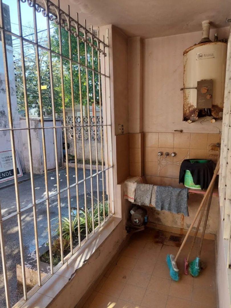 Foto de Venta Casa Ramos Mejía Con Cochera, imagen 2