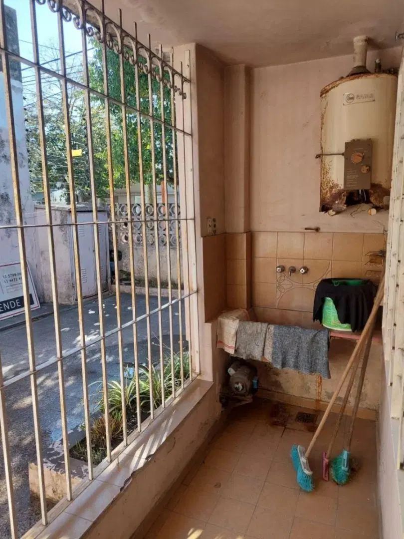 Venta Casa Ramos Mejía Con Cochera 2