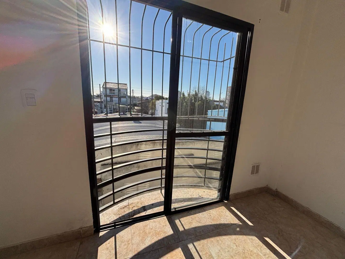 Departamento en venta Villa Luzuriaga 5